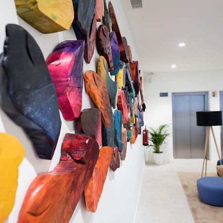 Bluesock Hostels Πόρτο Εξωτερικό φωτογραφία The lobby of the new building