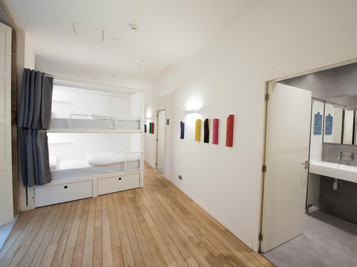 Bluesock Hostels Πόρτο Εξωτερικό φωτογραφία A typical bedroom