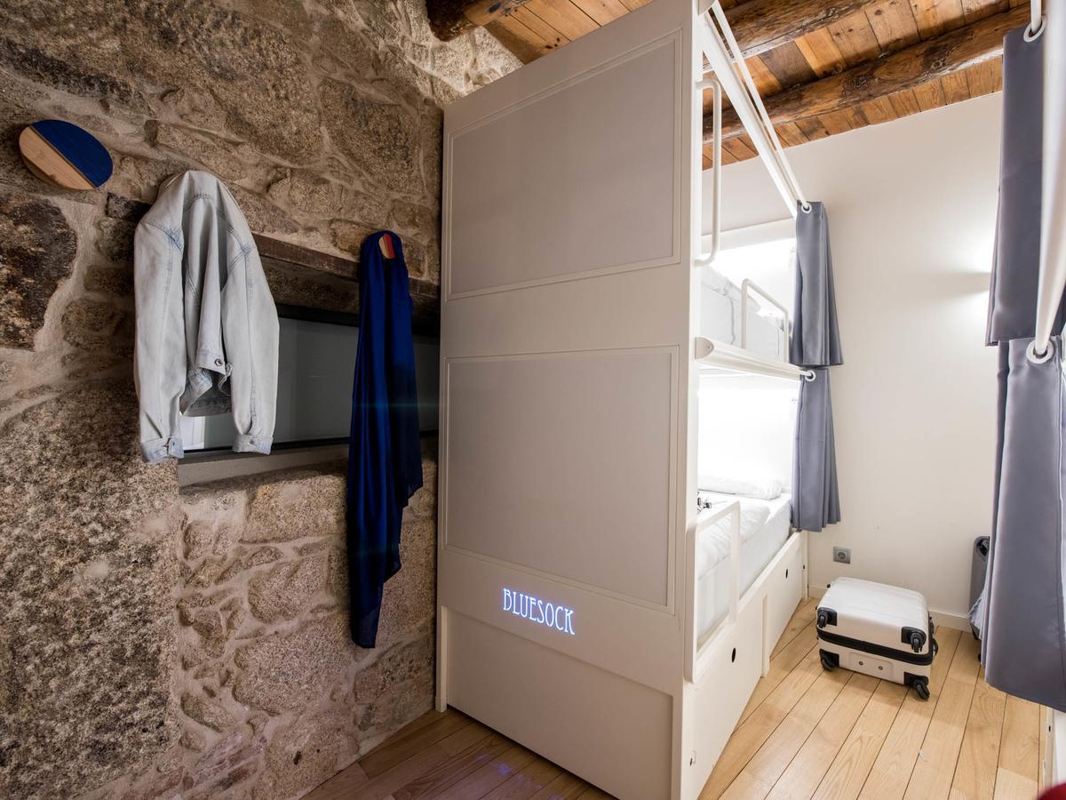 Bluesock Hostels Πόρτο Εξωτερικό φωτογραφία A room at the hostel