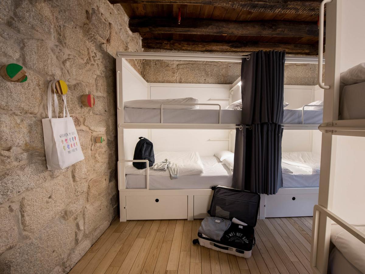 Bluesock Hostels Πόρτο Εξωτερικό φωτογραφία Hostel room